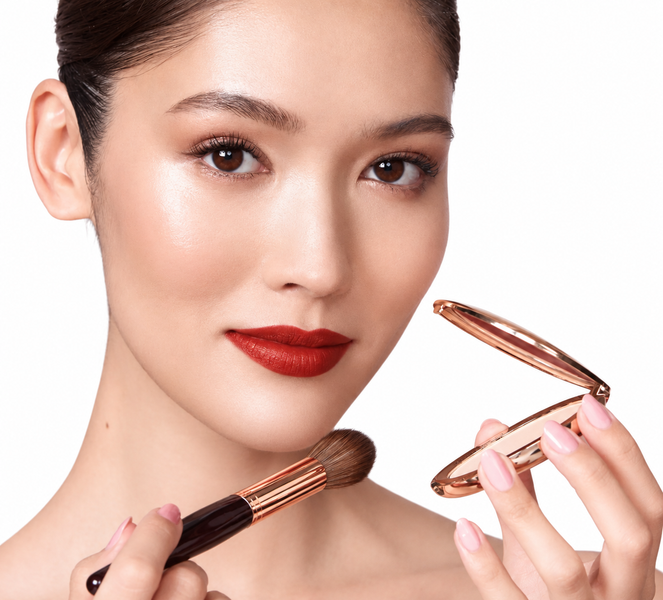 Компактная пудра для лица Charlotte Tilbury Airbrush Flawless Finish Lunar New Year 1 Fair/Pale 1 Fair Pale фото