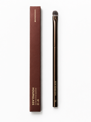 Пензлик для тіней Hourglass N&ordm;12 Beveled Shadow Brush Hourglass N&ordm;12 фото