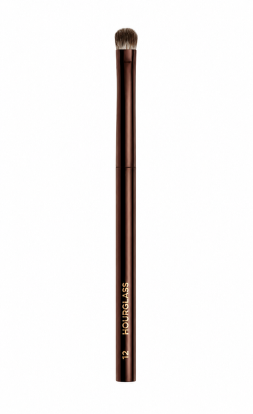 Пензлик для тіней Hourglass N&ordm;12 Beveled Shadow Brush Hourglass N&ordm;12 фото