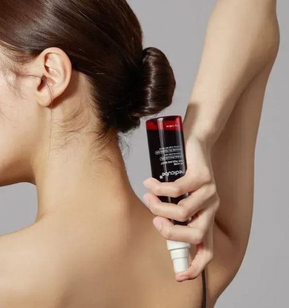 Пілінг-спрей для тіла Medicube Red Body Peeling Shot, 110 г Medicube Red Body Peeling Shot фото