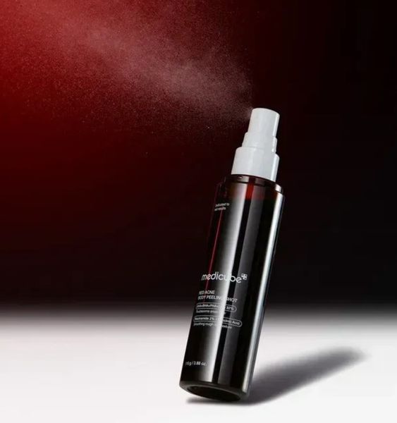 Пілінг-спрей для тіла Medicube Red Body Peeling Shot, 110 г Medicube Red Body Peeling Shot фото