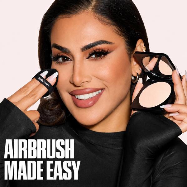Прессованая пудра Huda Beauty Easy Bake Pressed Powder Sugar Cookie Translucent 8,5 г Sugar Cookie Translucent фото