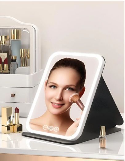 Зеркало для макияжа с LED-подсветкой Lighted Makeup Mirror Lighted Makeup Mirror фото